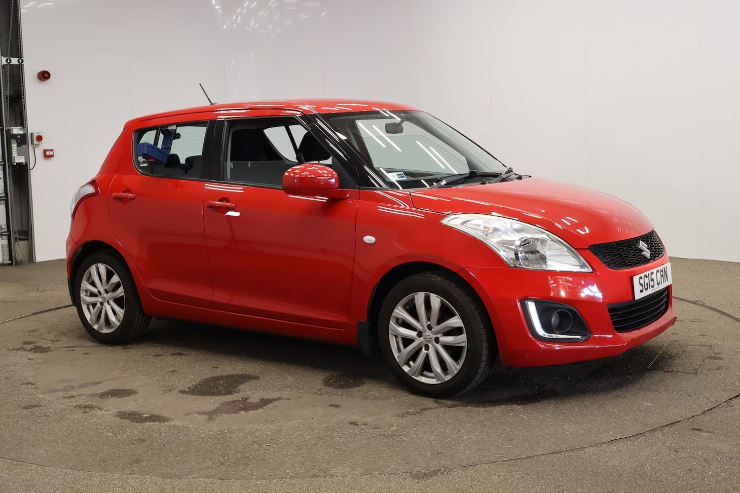 Used Suzuki Swift 2015 for sale - 78190668: Photo 4