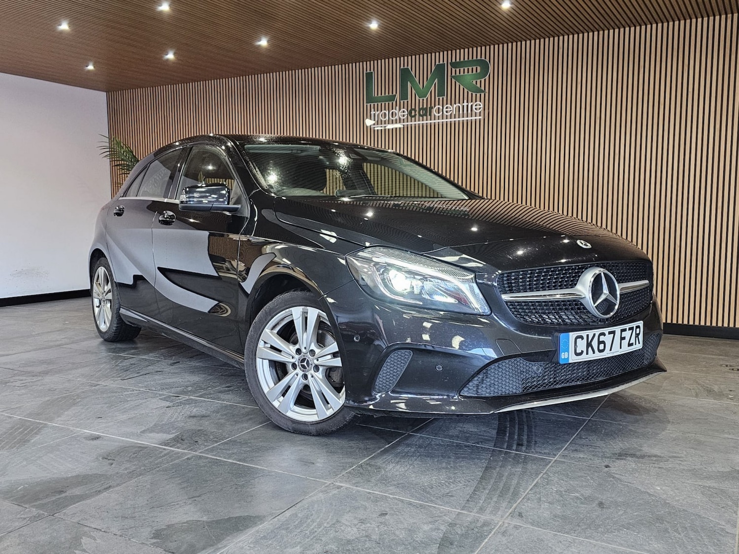 Used Mercedes-Benz A-Class 2017 for sale - 76762176: Photo 7