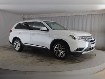 Used Mitsubishi Outlander 2017 for sale - 77494722: Photo