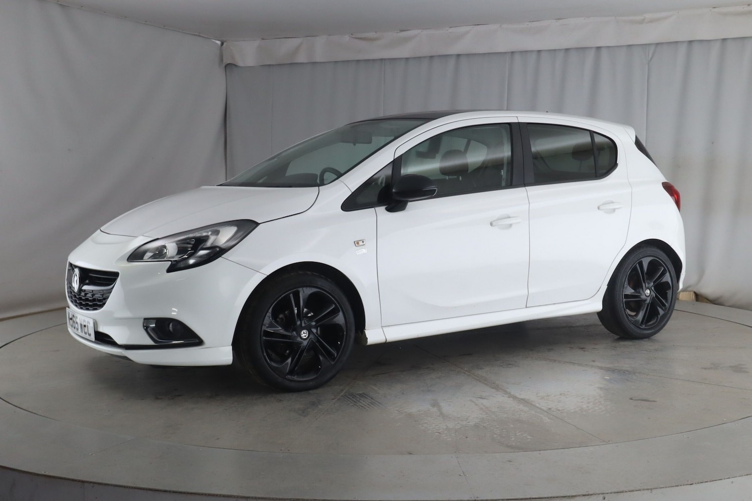 Used Vauxhall Corsa 2015 for sale - 76391457: Photo 1