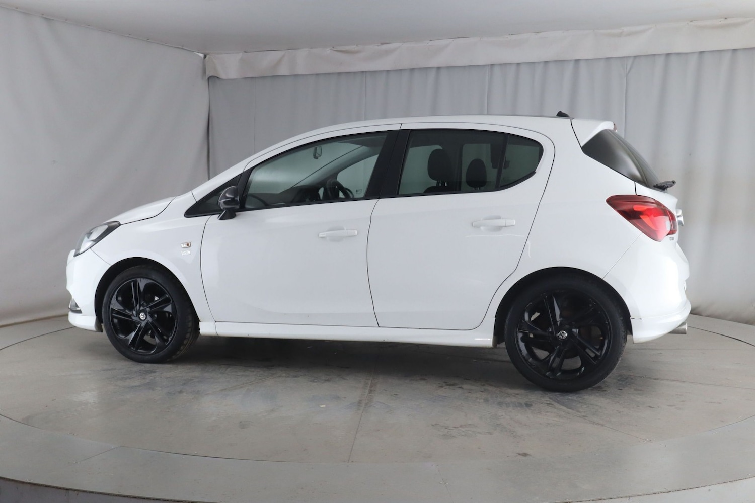Used Vauxhall Corsa 2015 for sale - 76391457: Photo 5