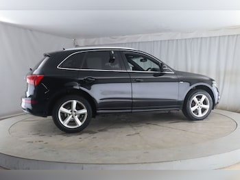 Used Audi Q5 2009 for sale - 77494726: Photo