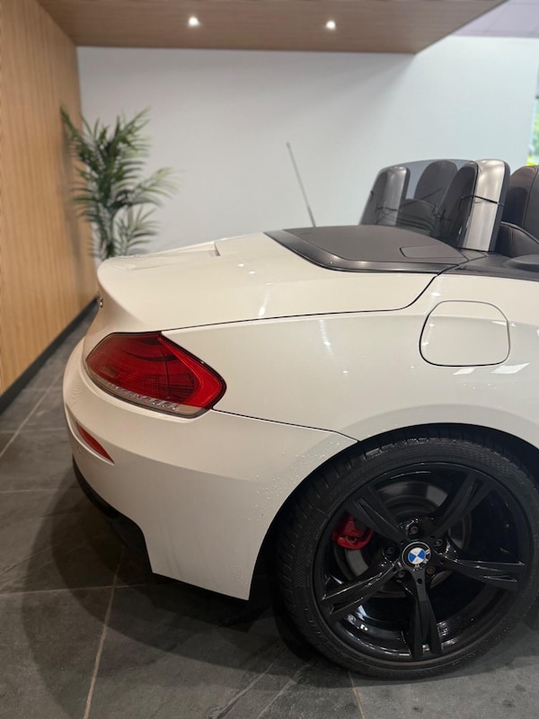 Used BMW Z4 2012 for sale - 76164534: Photo 12