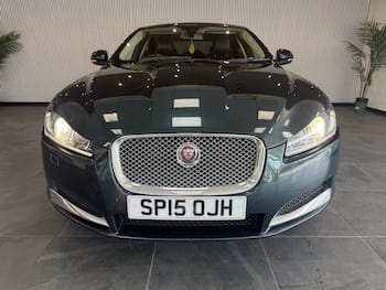 Used Jaguar XF 2015 for sale - 79750143: Photo