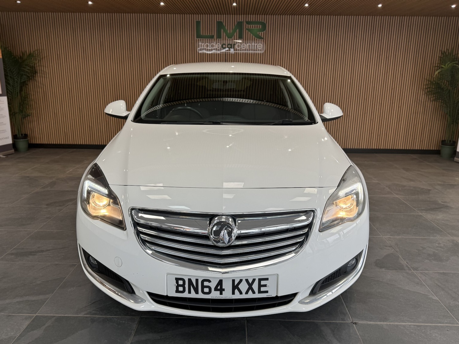 Used Vauxhall Insignia 2014 for sale - 77595424: Photo 4