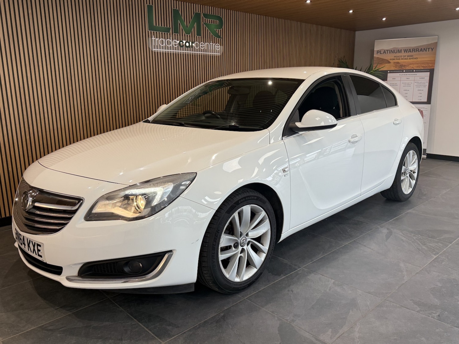 Used Vauxhall Insignia 2014 for sale - 77595424: Photo 5