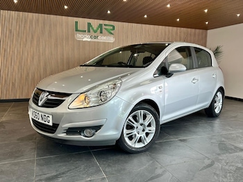 Used Vauxhall Corsa 2010 for sale - 75457575: Photo