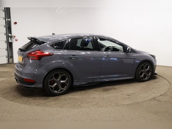 Used Ford Focus 2016 for sale - 77073023: Photo