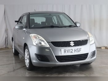 Used Suzuki Swift 2012 for sale - 76536799: Photo