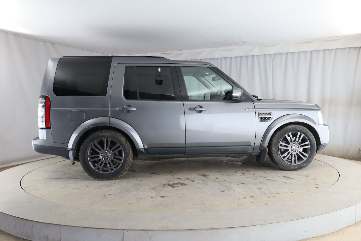 Used Land Rover Discovery 2016 for sale - 77813117: Photo 5