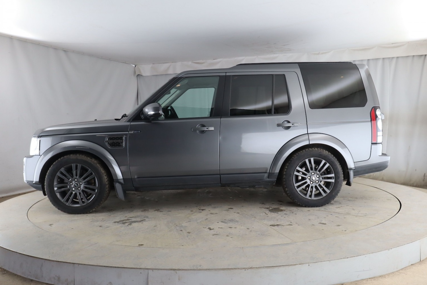 Used Land Rover Discovery 2016 for sale - 77813117: Photo 6