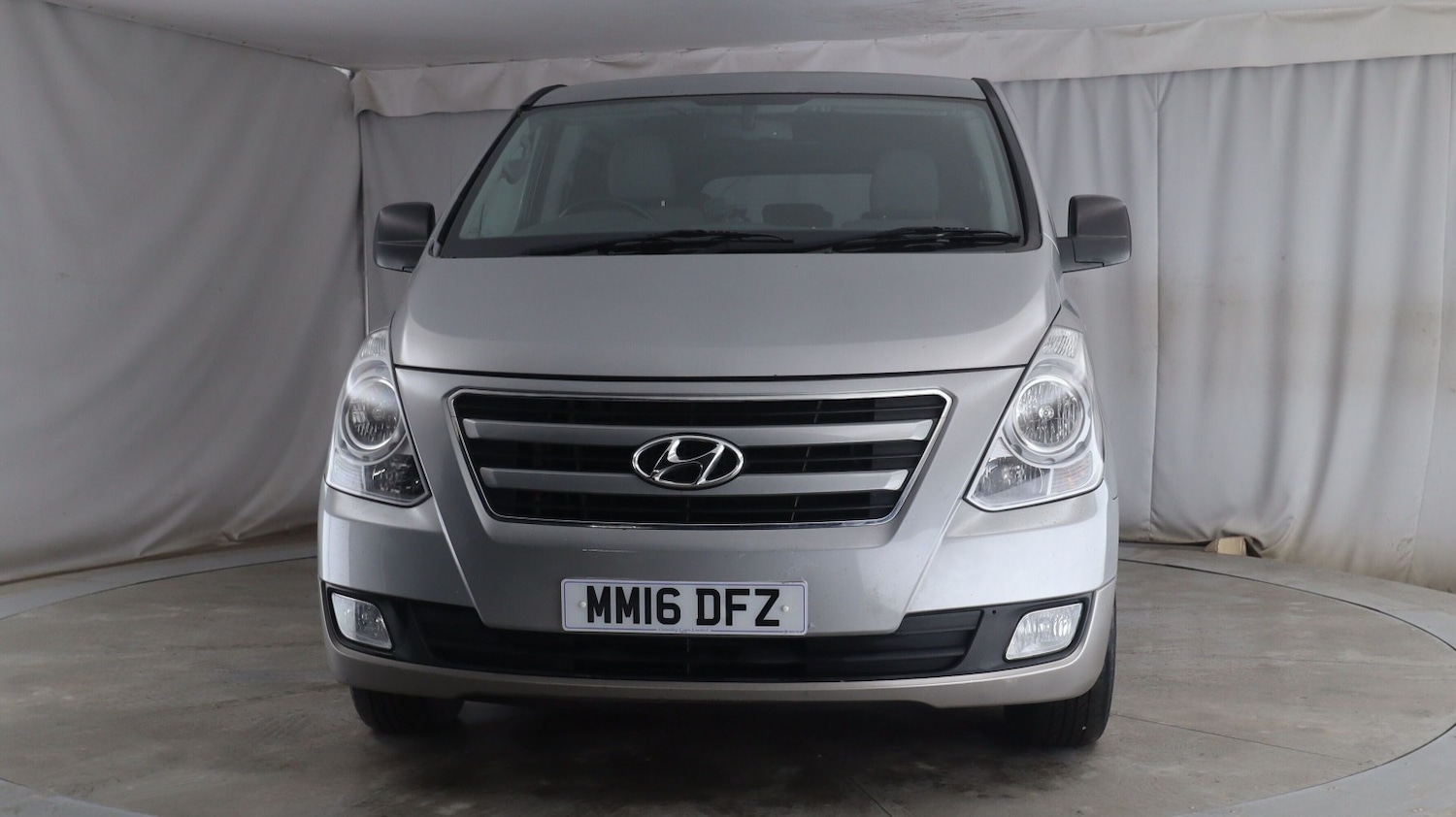 Used Hyundai i800 2016 for sale - 77251140: Photo 3