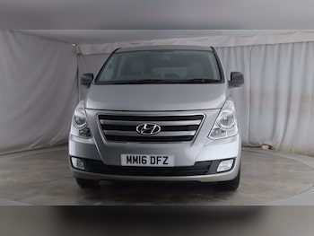 Used Hyundai i800 2016 for sale - 77251140: Photo