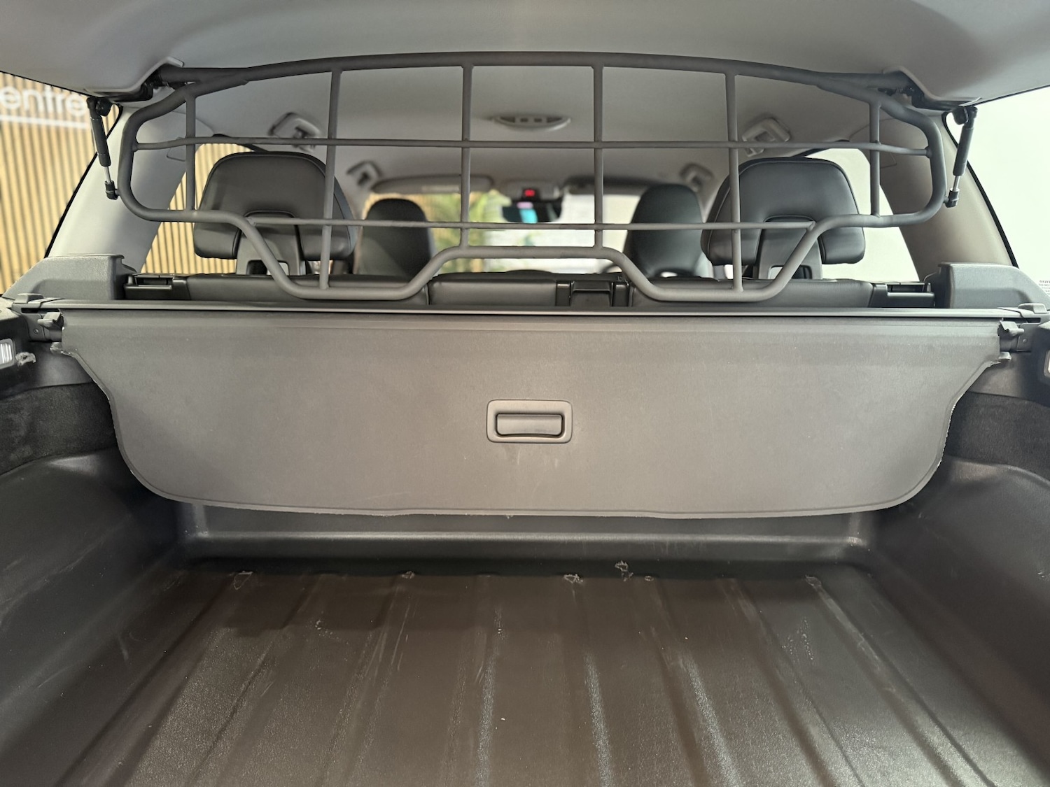 Used Volvo XC70 2014 for sale - 77118671: Photo 36