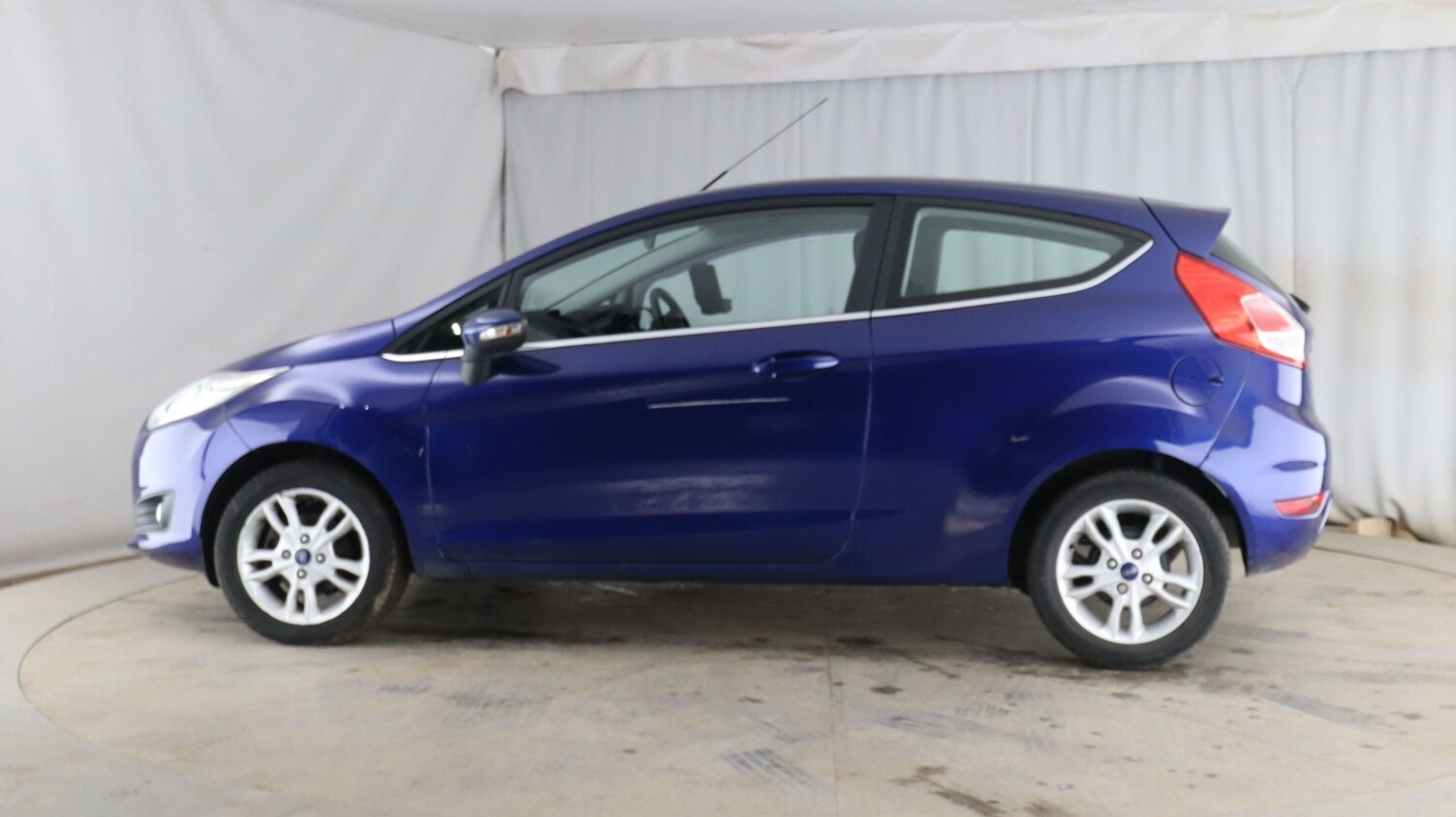 Used Ford Fiesta 2015 for sale - 77813169: Photo 6