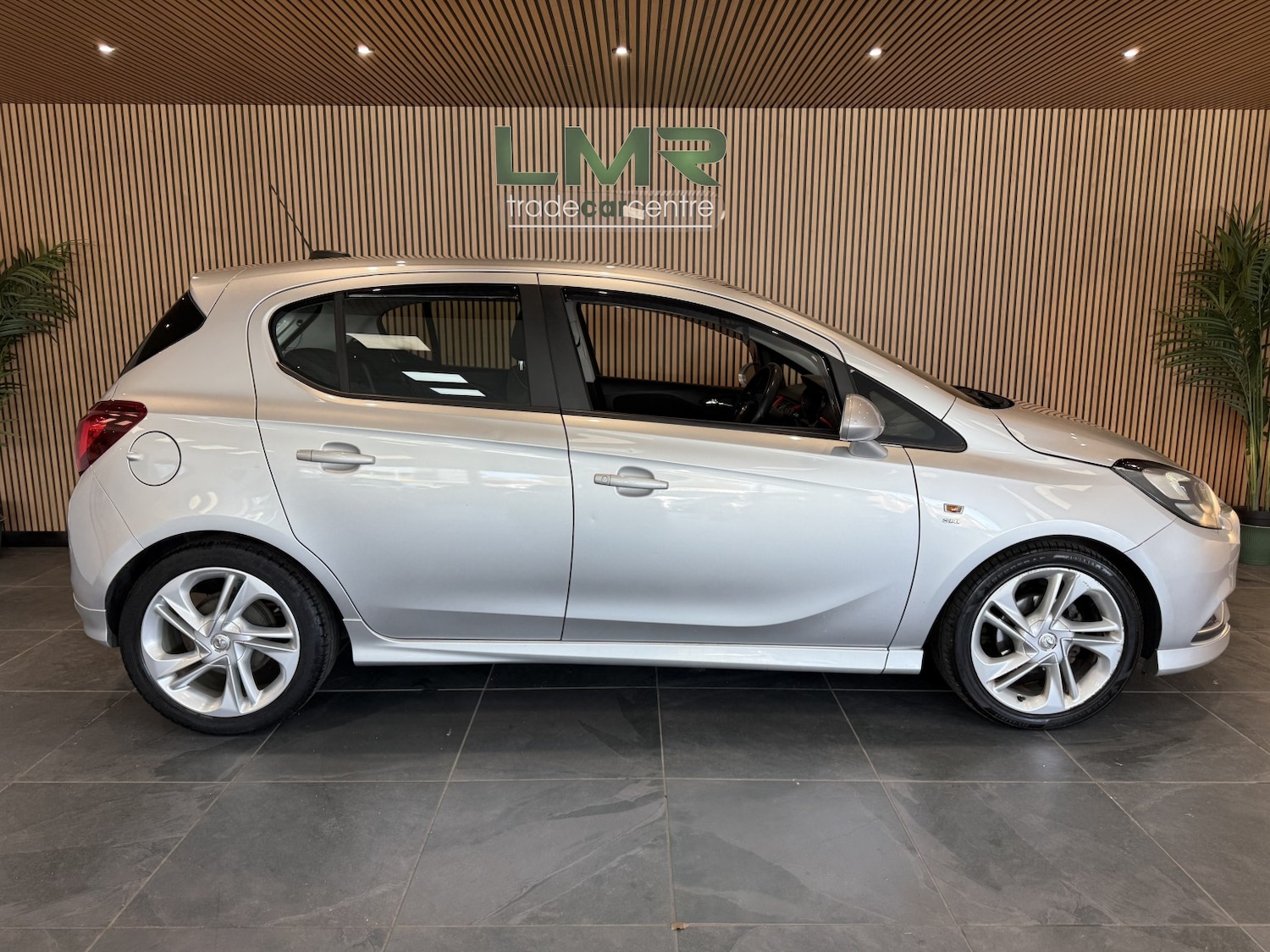 Used Vauxhall Corsa 2016 for sale - 78145819: Photo 6