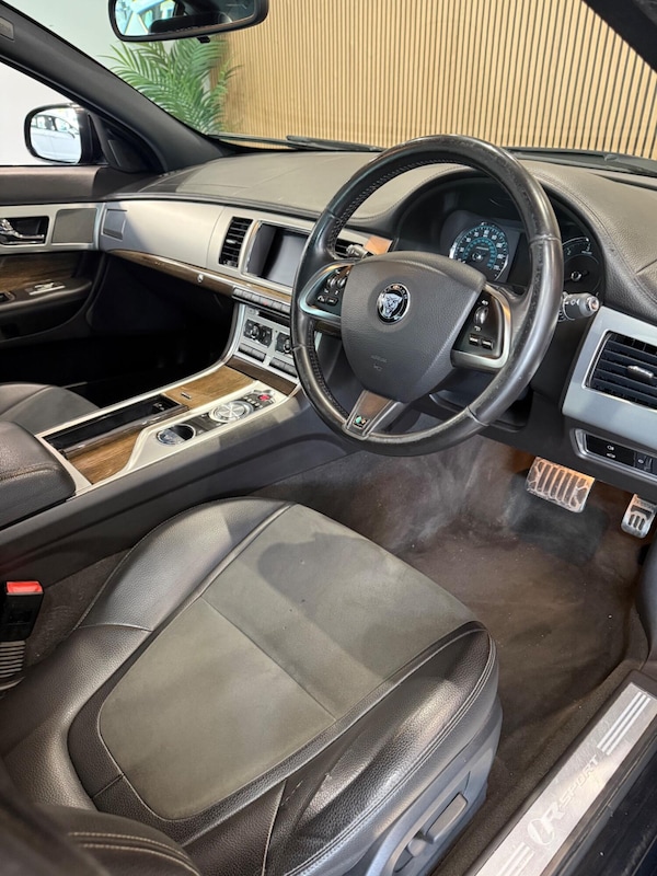 Used Jaguar XF 2014 for sale - 74495775: Photo 18