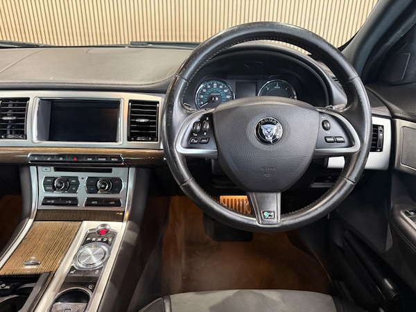 Used Jaguar XF 2014 for sale - 74495775: Photo 20