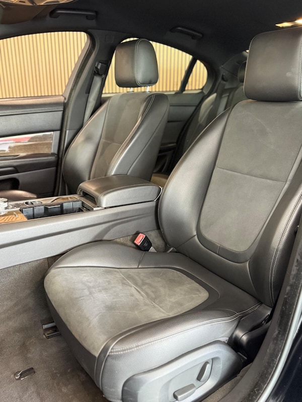 Used Jaguar XF 2014 for sale - 74495775: Photo 26