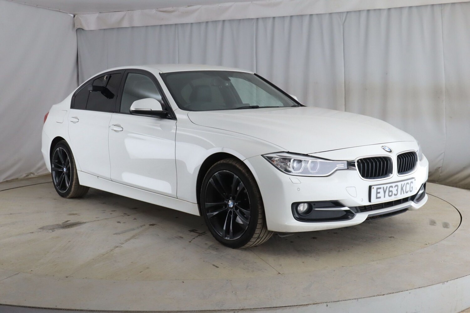 Used BMW 3 Series 2013 for sale - 77813178: Photo 3
