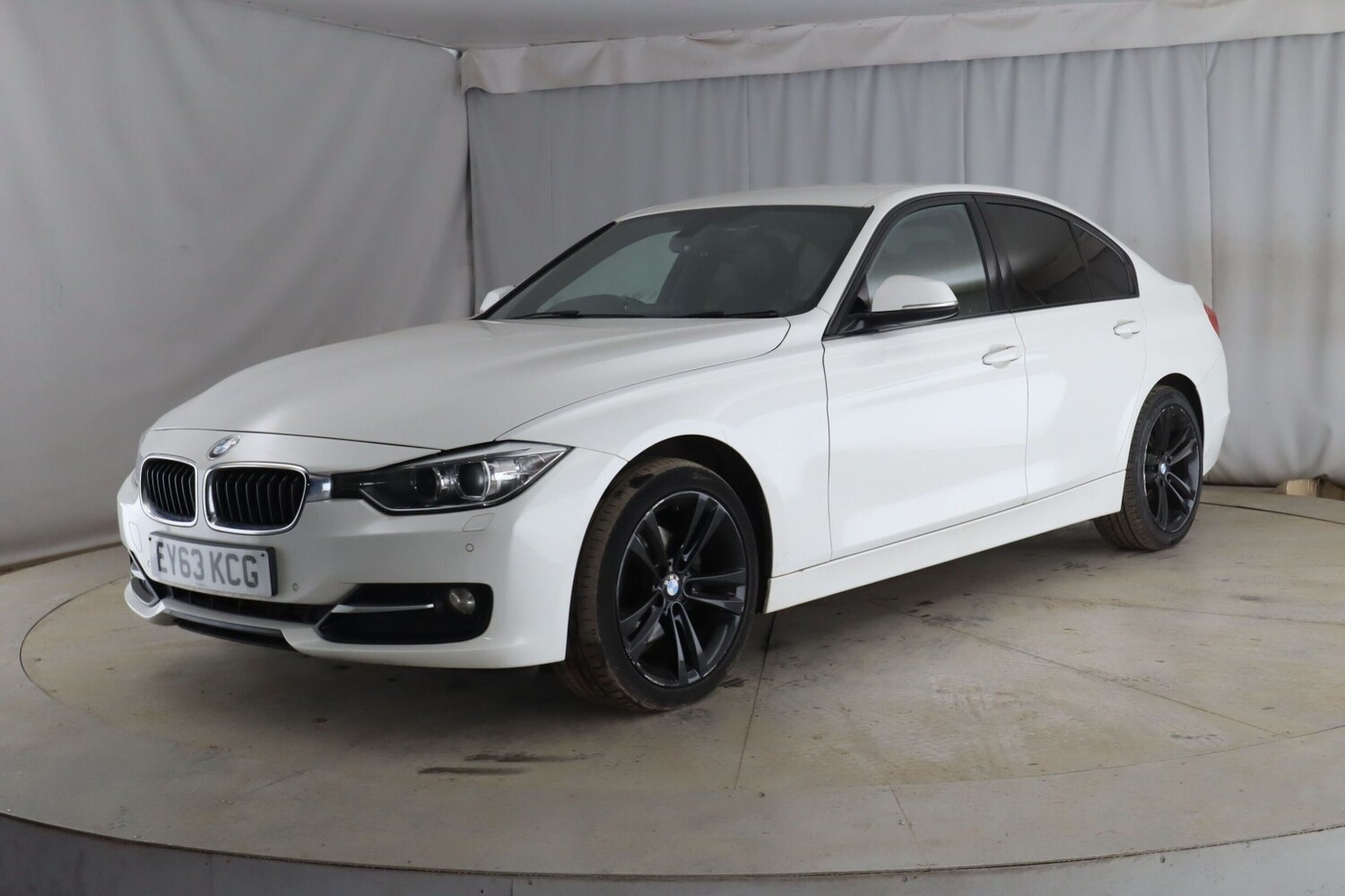 Used BMW 3 Series 2013 for sale - 77813178: Photo 4