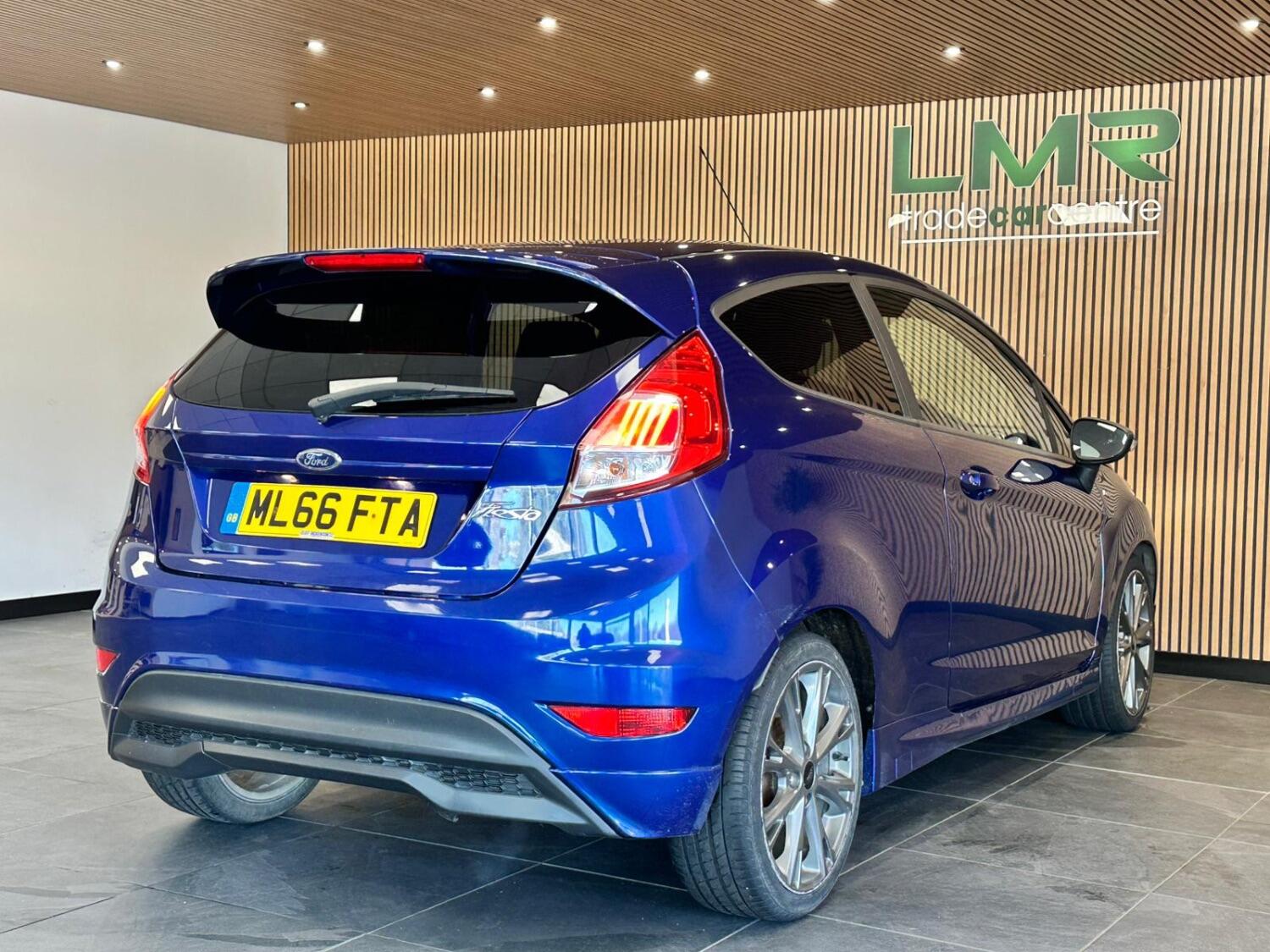 Used Ford Fiesta 2016 for sale - 75931537: Photo 11