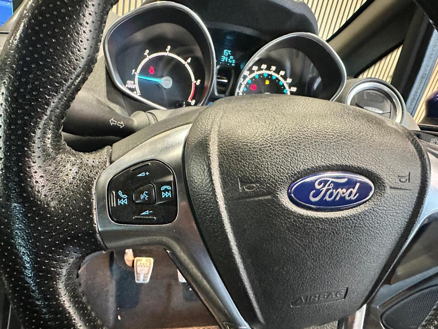 Used Ford Fiesta 2016 for sale - 75931537: Photo 21