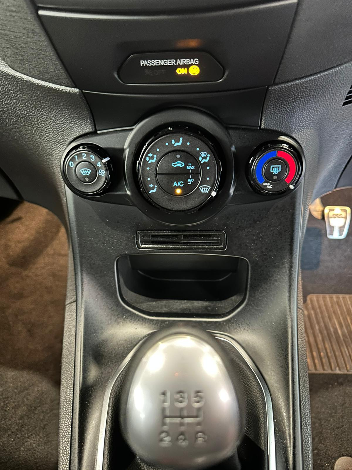 Used Ford Fiesta 2016 for sale - 75931537: Photo 24