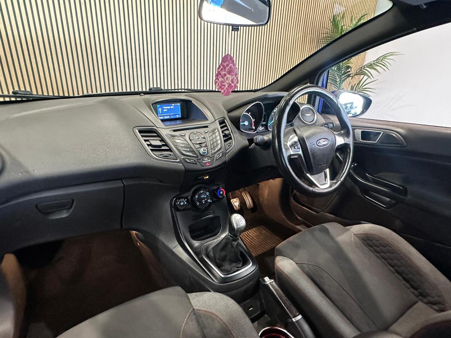 Used Ford Fiesta 2016 for sale - 75931537: Photo 26