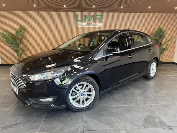 Used Ford Focus 2015 for sale - 76040981: Photo 1