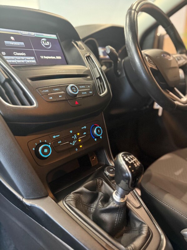 Used Ford Focus 2015 for sale - 76040981: Photo 20