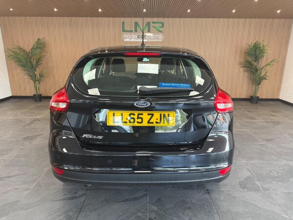 Used Ford Focus 2015 for sale - 76040981: Photo 7