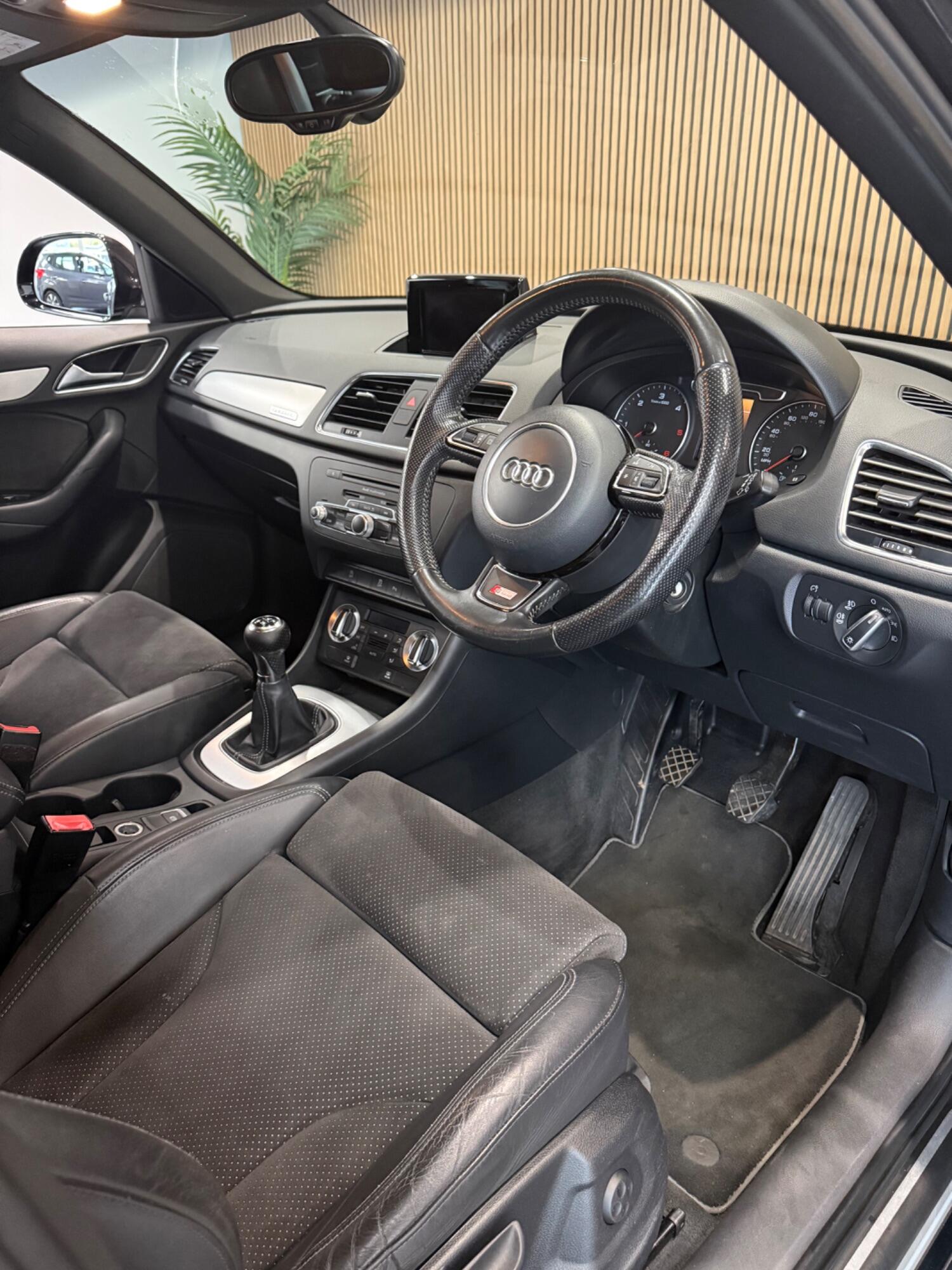 Used Audi Q3 2014 for sale - 76186592: Photo 14