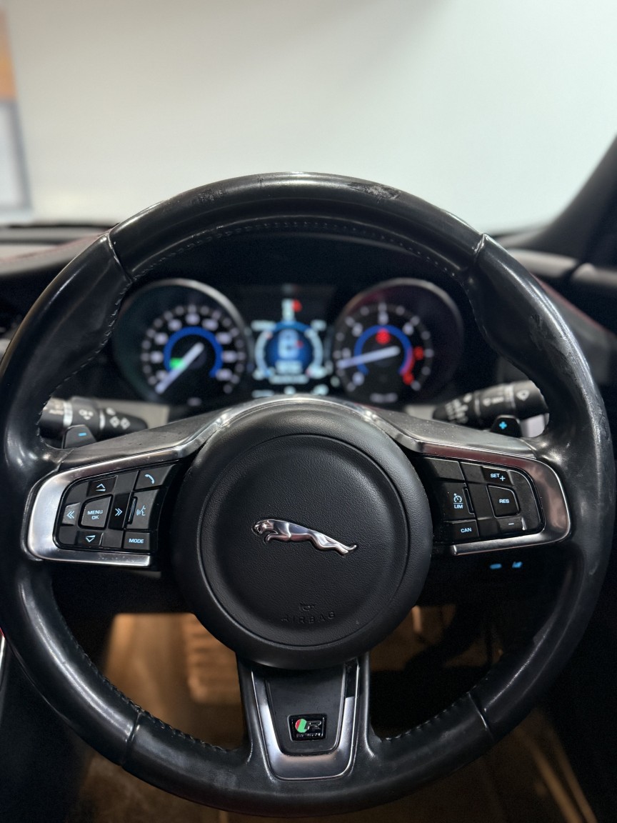 Used Jaguar XF 2016 for sale - 76951063: Photo 18