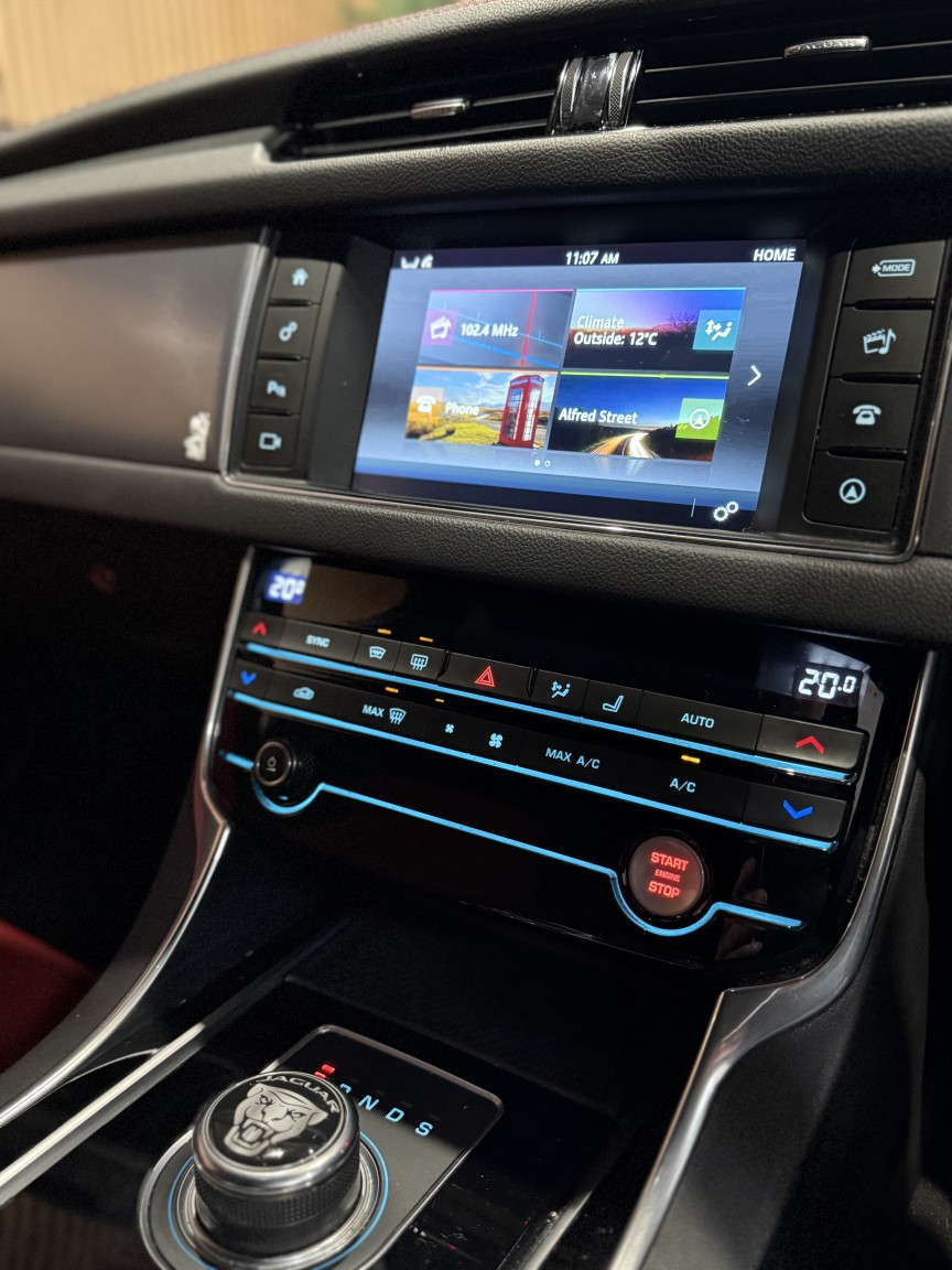 Used Jaguar XF 2016 for sale - 76951063: Photo 19