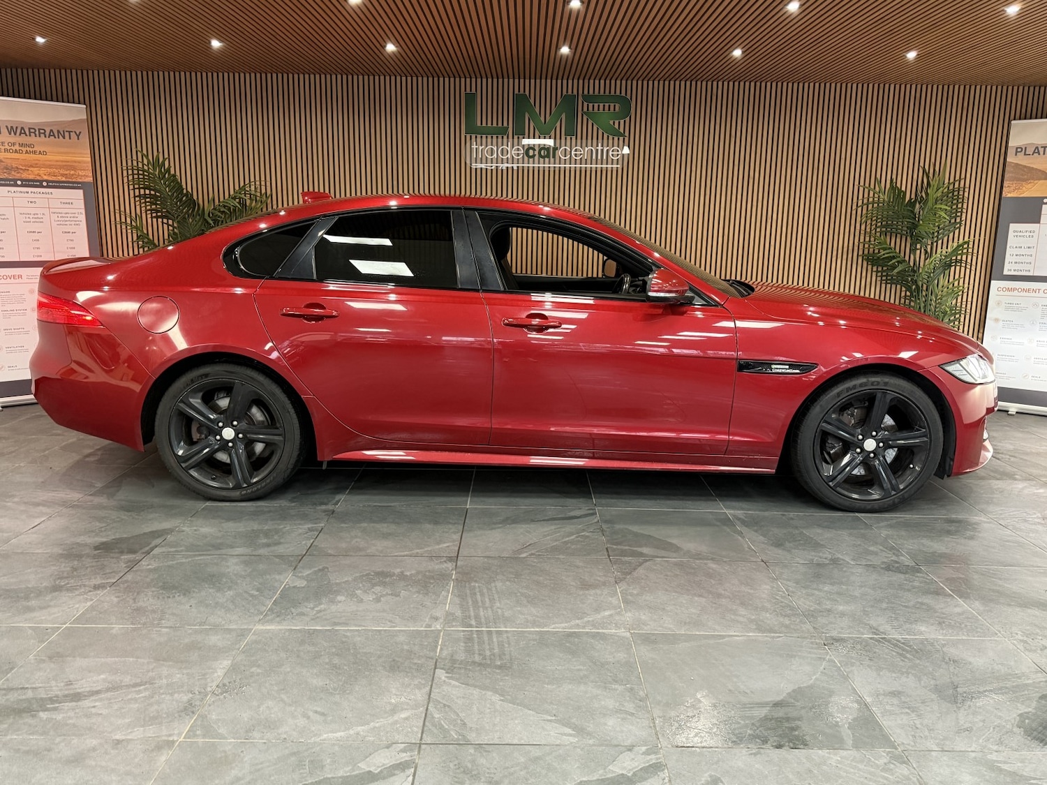 Used Jaguar XF 2016 for sale - 76951063: Photo 5