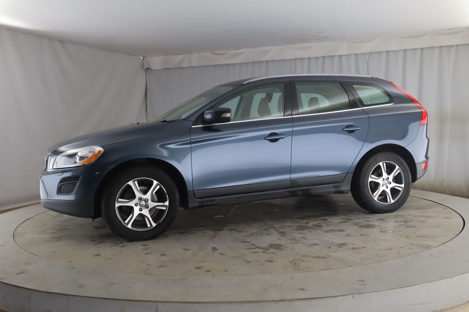 Used Volvo XC60 2011 for sale - 77643773: Photo 4