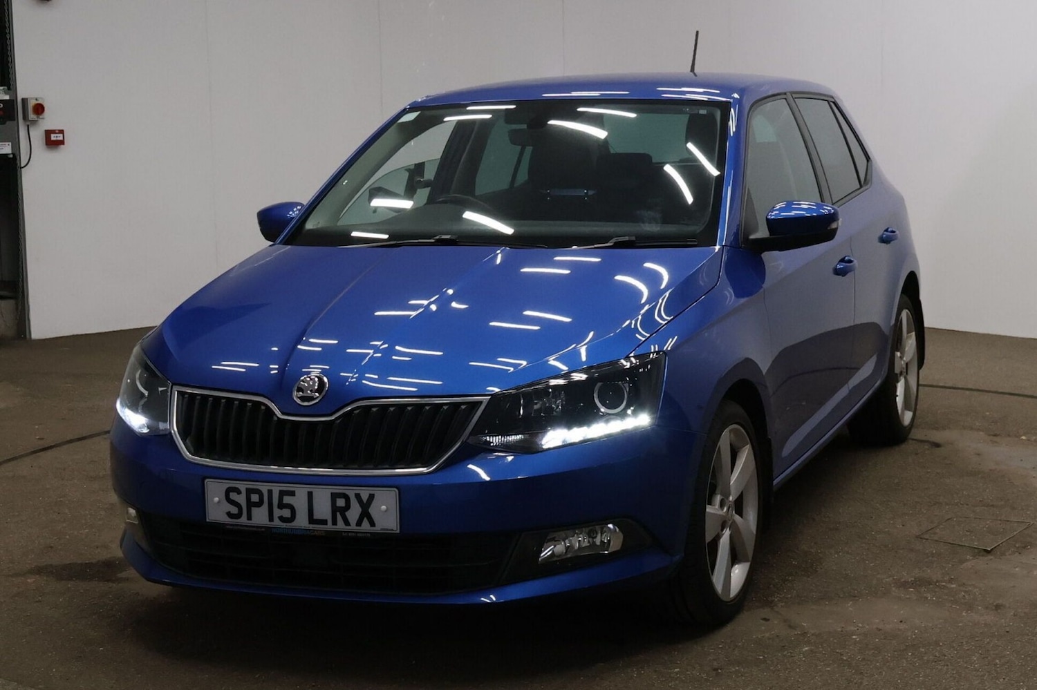 Used Skoda Fabia 2015 for sale - 77073057: Photo 3