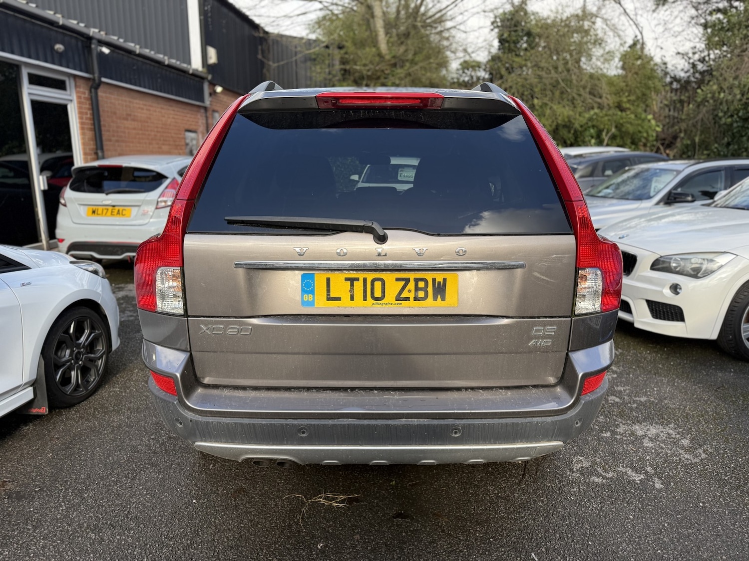 Used Volvo XC90 2010 for sale - 78018315: Photo 3