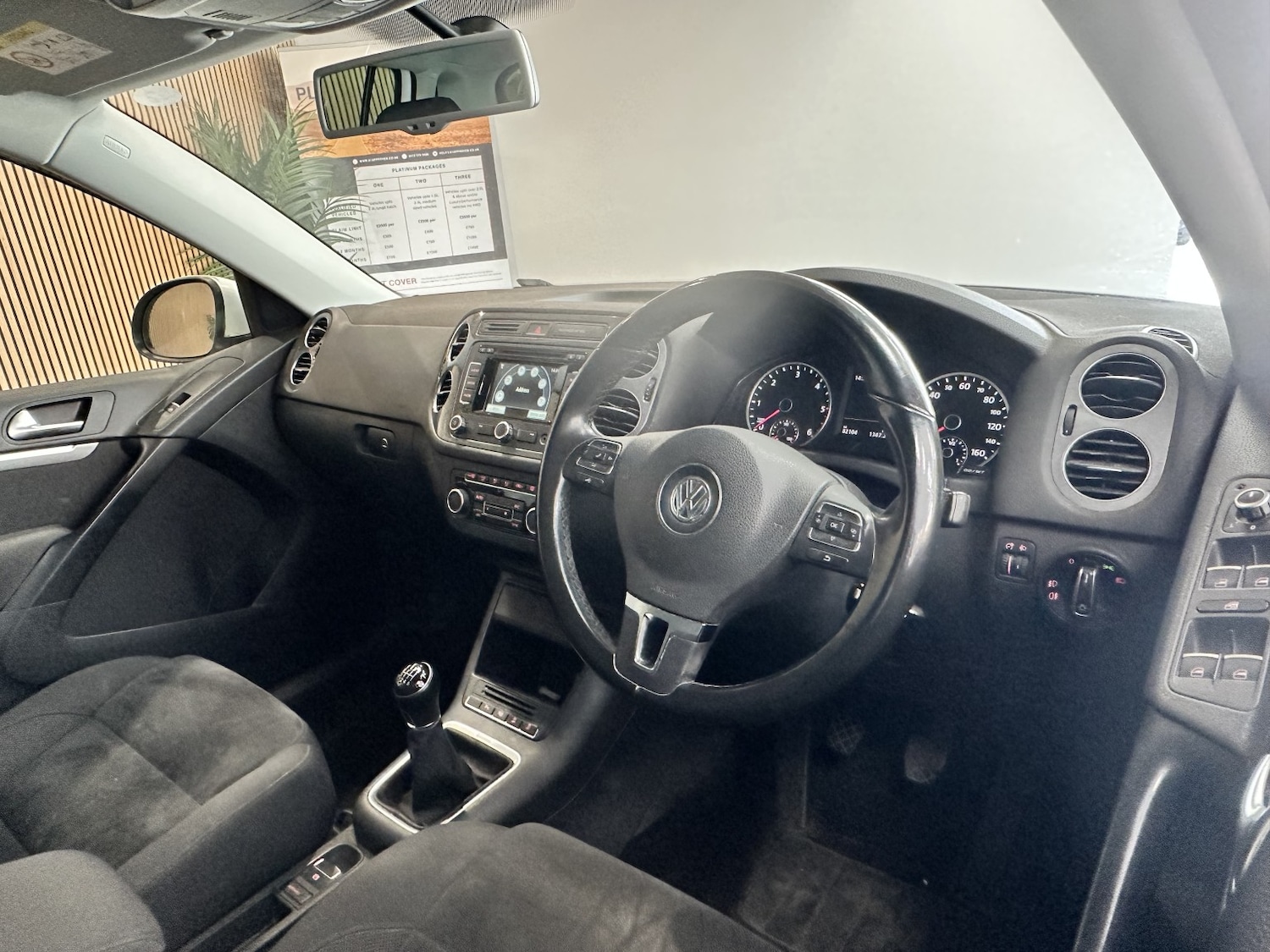 Used Volkswagen Tiguan 2015 for sale - 78141078: Photo 14