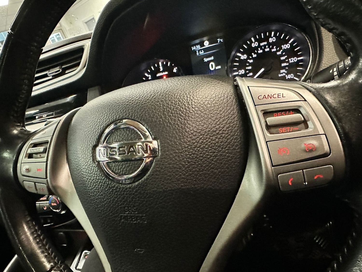 Used Nissan Qashqai 2017 for sale - 77264359: Photo 13