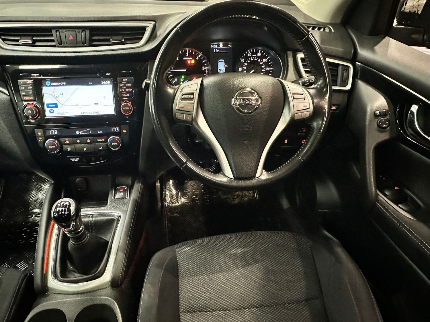 Used Nissan Qashqai 2017 for sale - 77264359: Photo 16