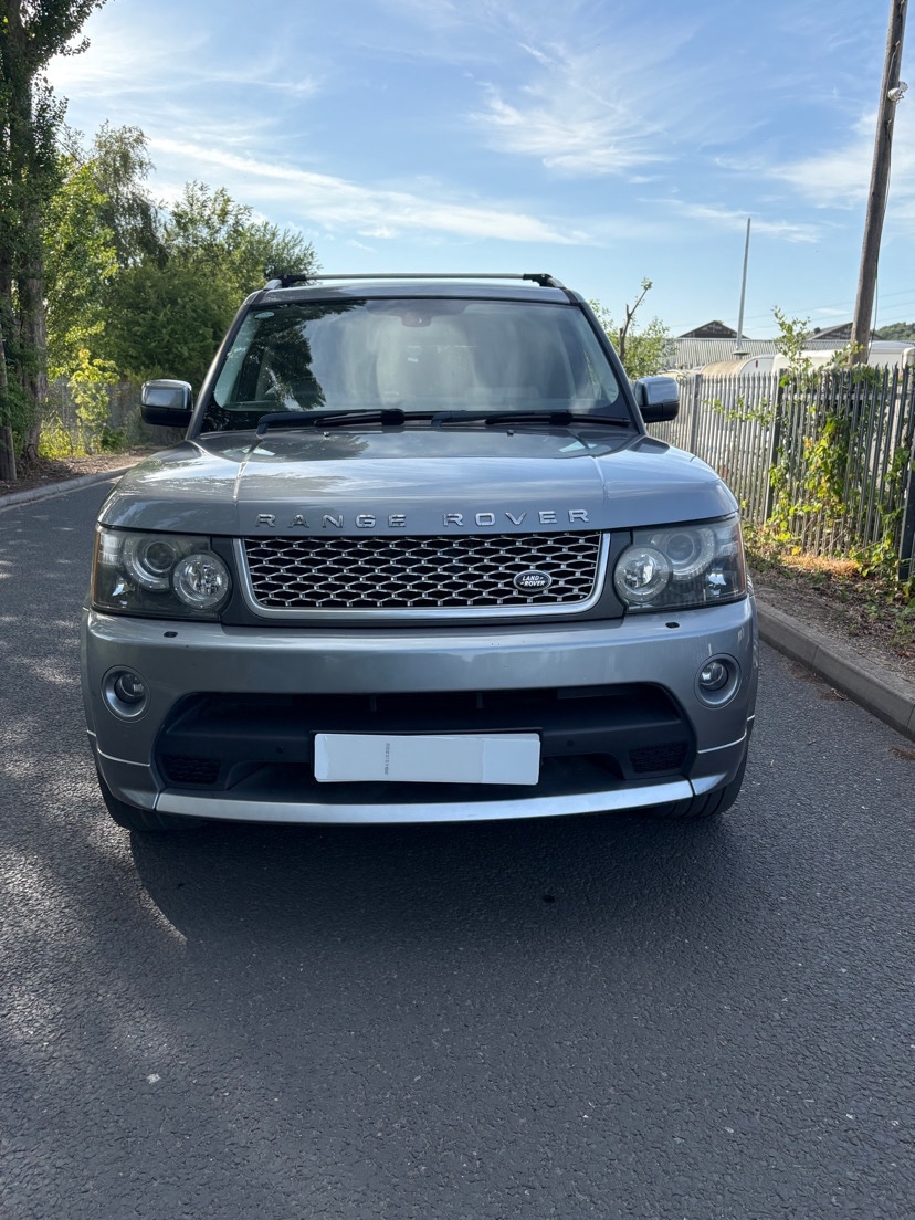 Used Land Rover Range Rover Sport 2011 for sale - 78178366: Photo 10