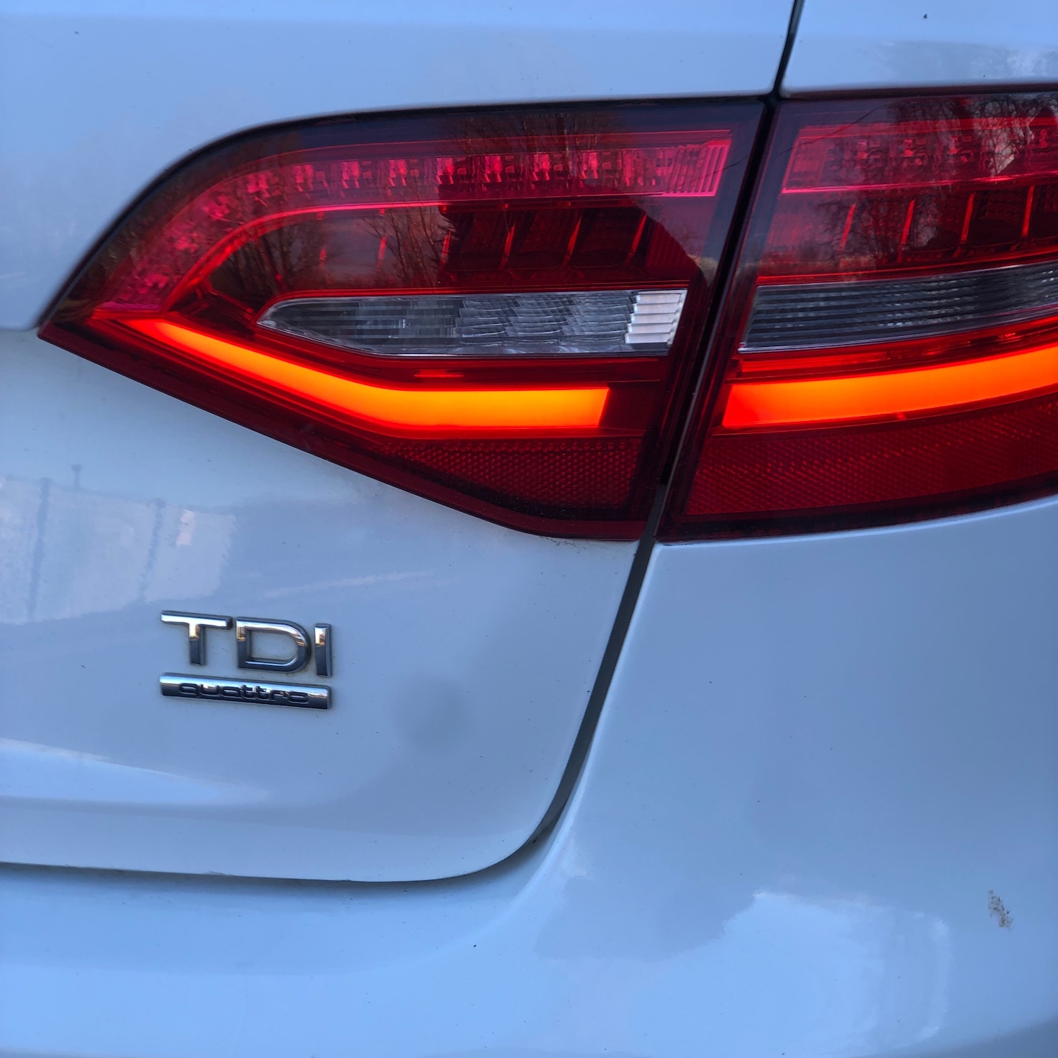 Used Audi A4 2014 for sale - 77060550: Photo 9