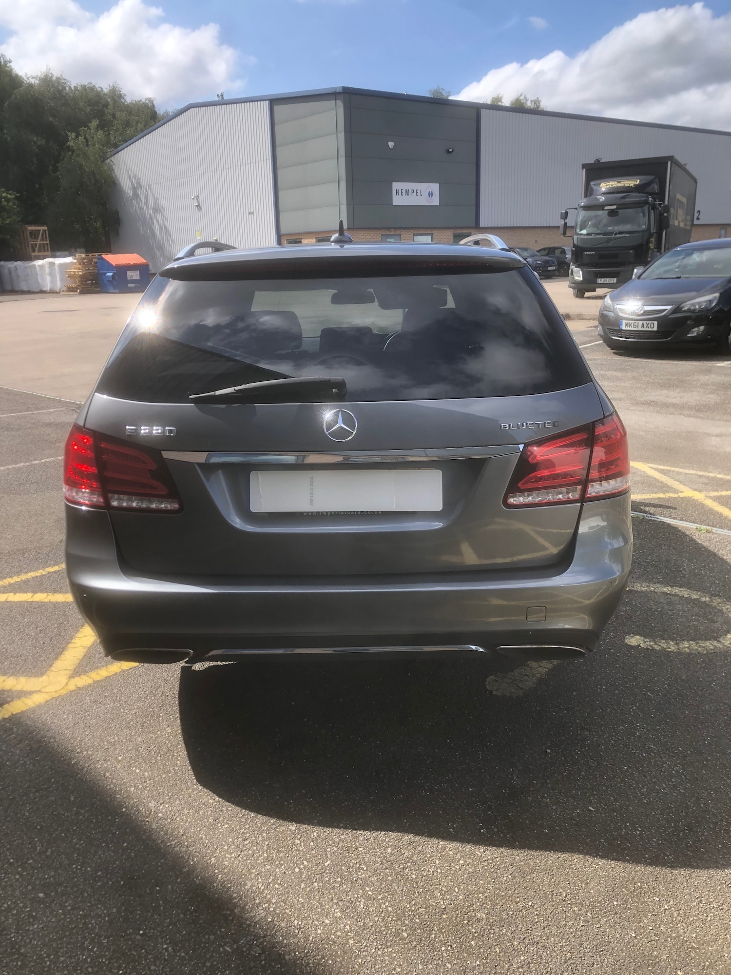 Used Mercedes-Benz E Class 2015 for sale - 76911310: Photo 4