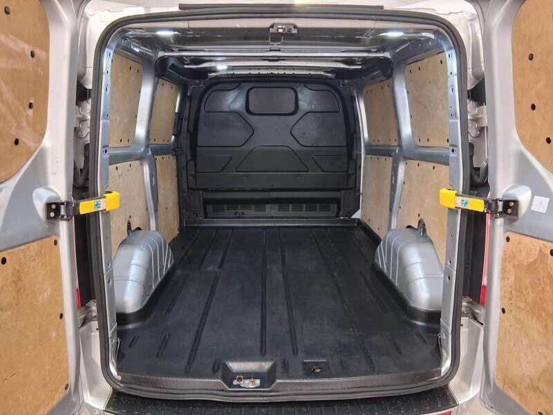 Used Ford Transit Custom 2020 for sale - 77814663: Photo 9