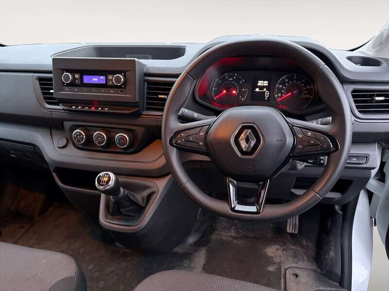 Used Renault Trafic 2023 for sale - 77298535: Photo 4