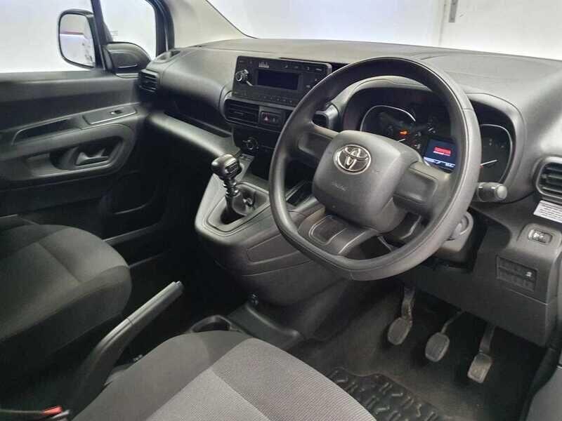Used Toyota ProAce 2022 for sale - 76136470: Photo 11
