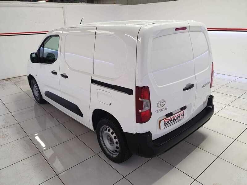 Used Toyota ProAce 2022 for sale - 76136470: Photo 4