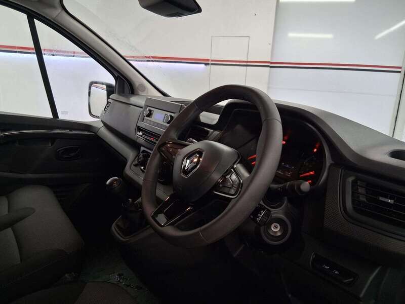 Used Renault Trafic 2022 for sale - 77814108: Photo 10